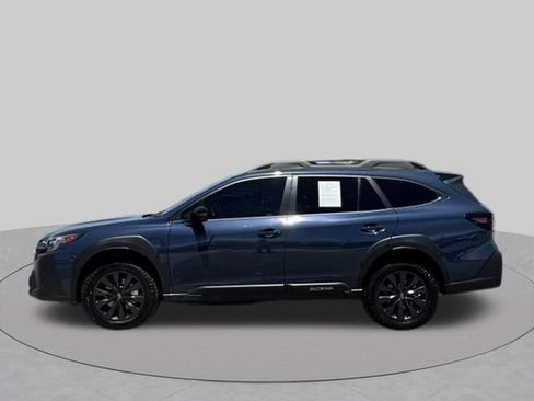 Used 2025 Subaru Outback Onyx Edition XT AWD/4WD image 2