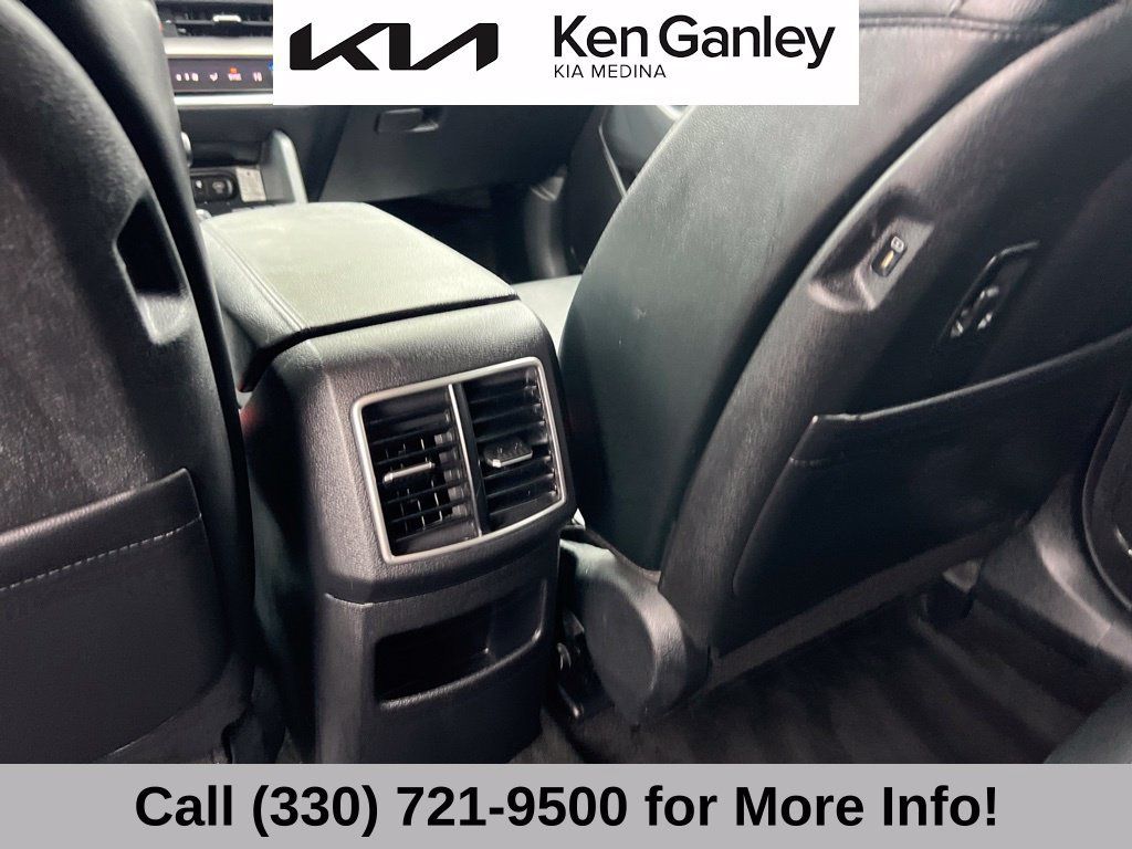 Certified 2024 Kia Sportage EX FWD image 43