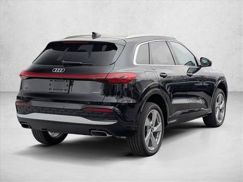New 2025 Audi Q5 Premium Plus AWD/4WD image 2