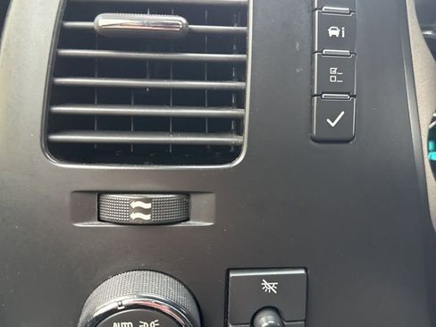 Used 2008 GMC Sierra 1500 SLE w/ Z71 Off-Road Package image 20