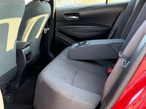 Used 2021 Toyota Corolla LE image 13