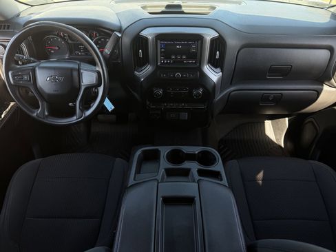 Used 2020 Chevrolet Silverado 1500 Custom Trail Boss w/ Custom Convenience Package image 14