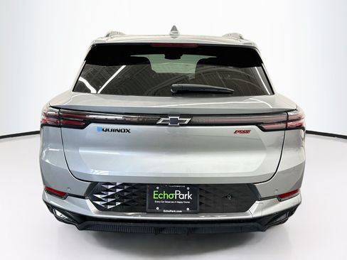 Used 2024 Chevrolet Equinox EV RS FWD image 7