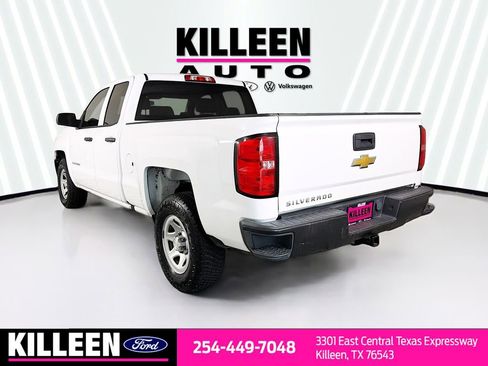 Used 2018 Chevrolet Silverado 1500 W/T w/ Trailering Package image 6
