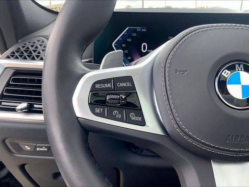 Used 2026 BMW X6 xDrive40i w/ Climate Comfort Package image 22