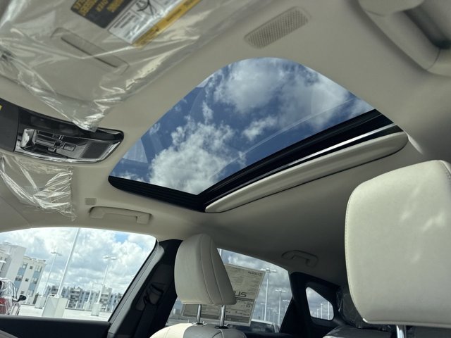 New 2026 Lexus RX 350 FWD image 22