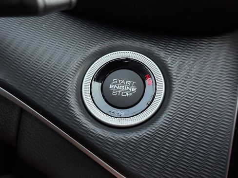 Used 2023 Jeep Grand Cherokee L Laredo RWD image 38