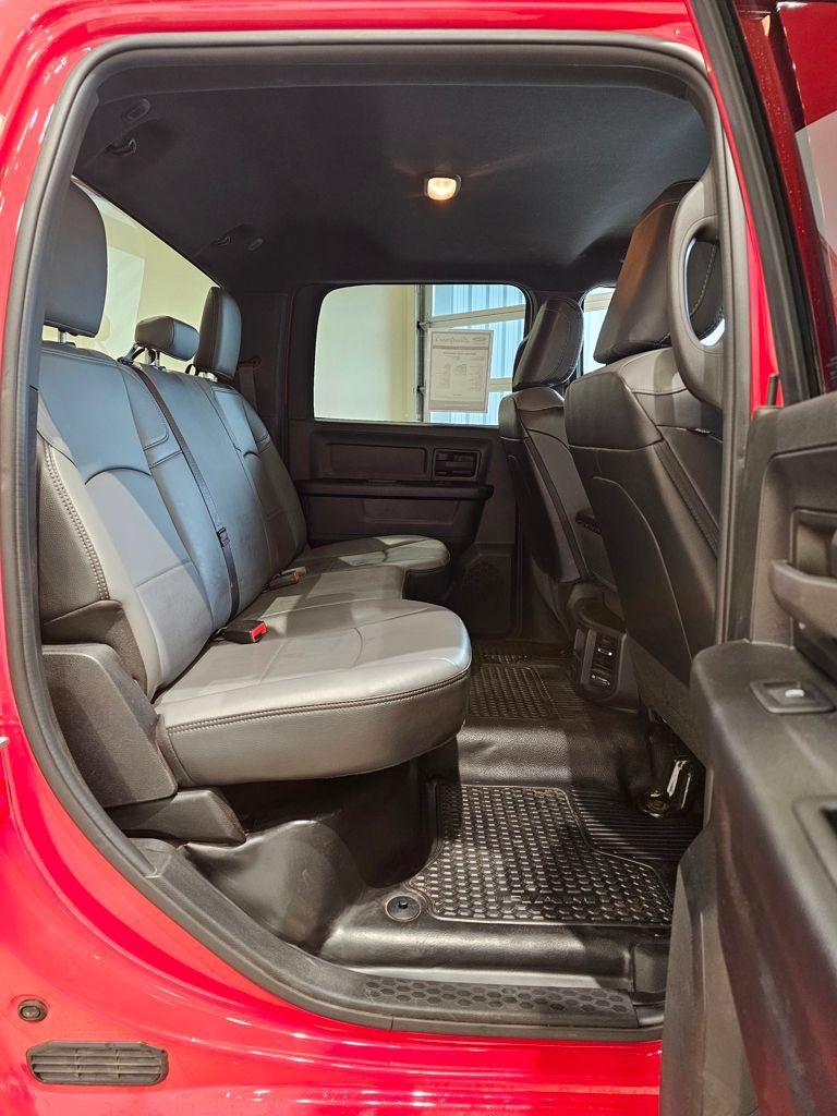 Used 2024 RAM 2500 Tradesman AWD/4WD image 31