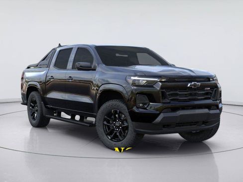 New 2026 Chevrolet Colorado Z71 w/ Midnight Edition AWD/4WD image 1