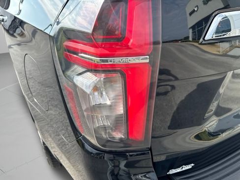 Used 2024 Chevrolet Tahoe LT AWD/4WD image 38