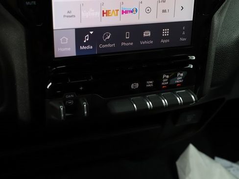 New 2025 RAM 2500 Tradesman image 31