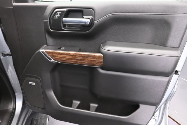 Used 2021 Chevrolet Silverado 1500 High Country w/ Technology Package RWD image 36