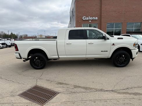 Used 2022 RAM 2500 Laramie w/ Night Edition AWD/4WD image 15