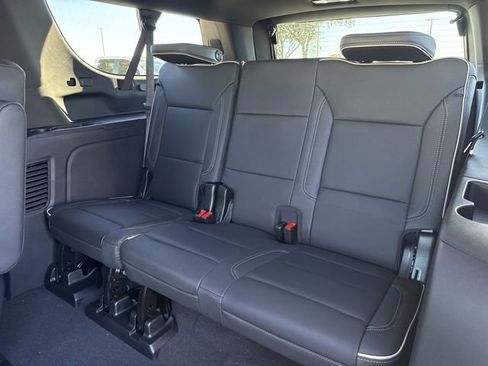 New 2026 Chevrolet Suburban Premier w/ Sun And Tow Package image 28