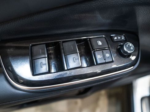 New 2026 Toyota Crown Signia Limited image 21