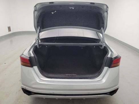 Used 2024 Nissan Altima 2.5 S FWD image 29
