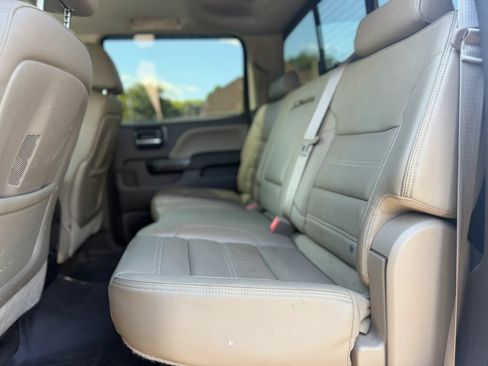 Used 2015 GMC Sierra 2500 Denali w/ Duramax Plus Package AWD/4WD image 6