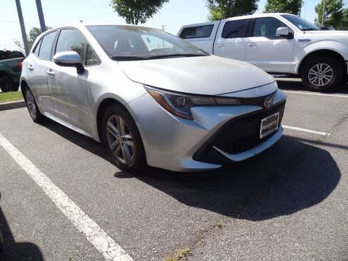 Used 2022 Toyota Corolla SE image 3