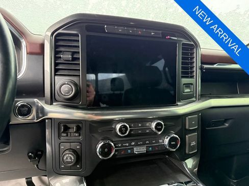 Used 2022 Ford F150 Lariat w/ Equipment Group 502A High AWD/4WD image 11