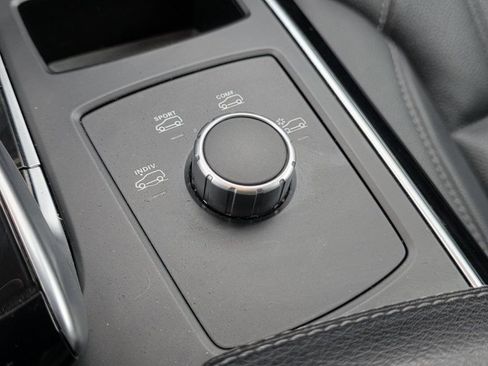 Used 2018 Mercedes-Benz GLE 350 GLE 350 SUV image 32