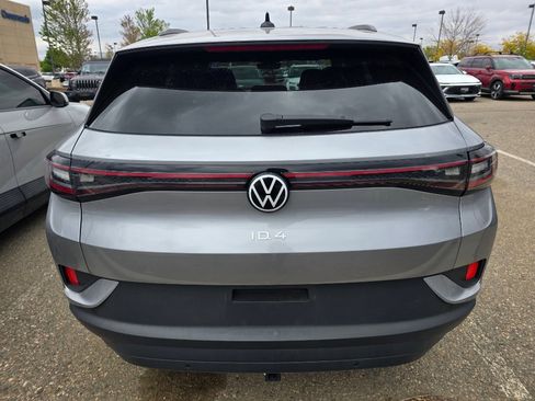 Used 2023 Volkswagen ID.4 Pro S AWD/4WD image 3