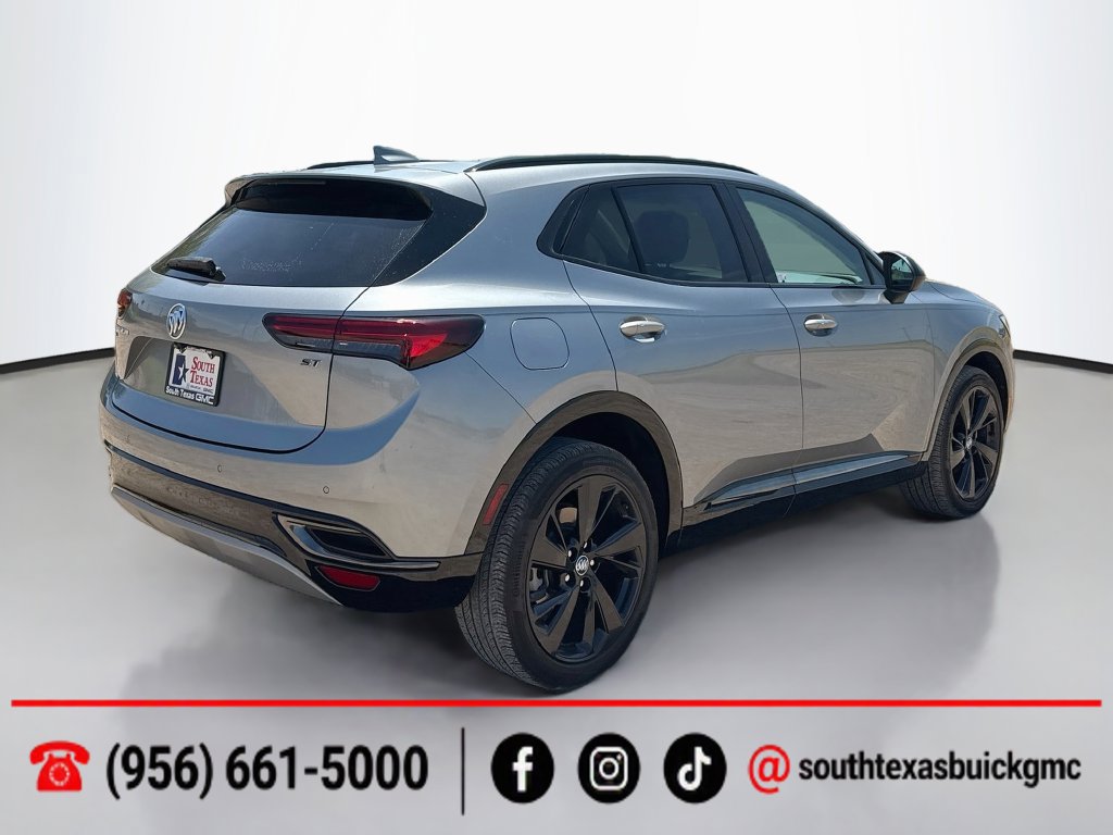 Used 2023 Buick Envision Essence w/ Sport Touring Package AWD/4WD image 8
