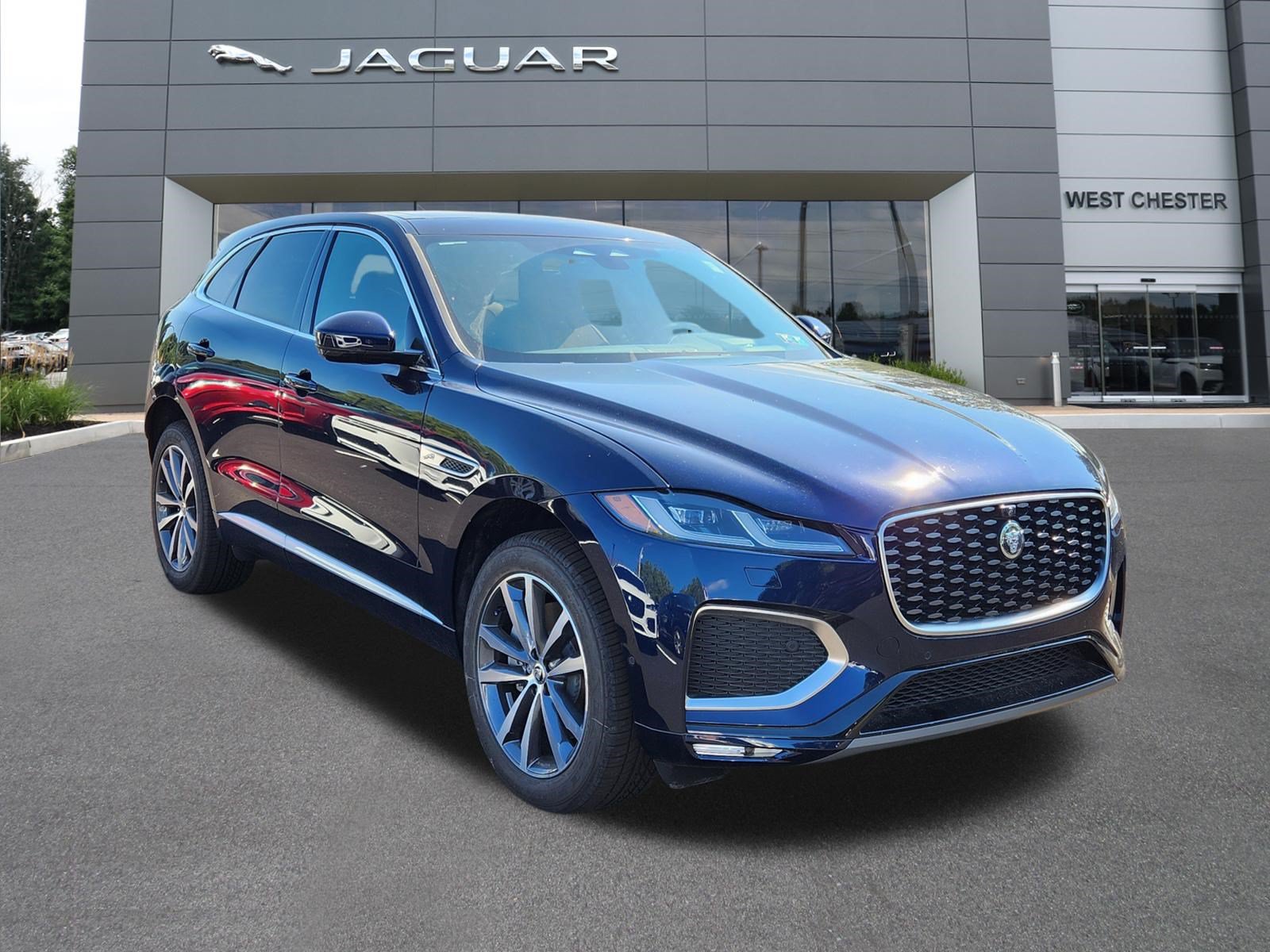 New 2026 Jaguar F-PACE R-Dynamic S AWD/4WD image 2