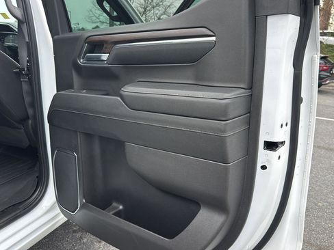 Used 2024 GMC Sierra 1500 SLT w/ SLT Premium Plus Package image 13