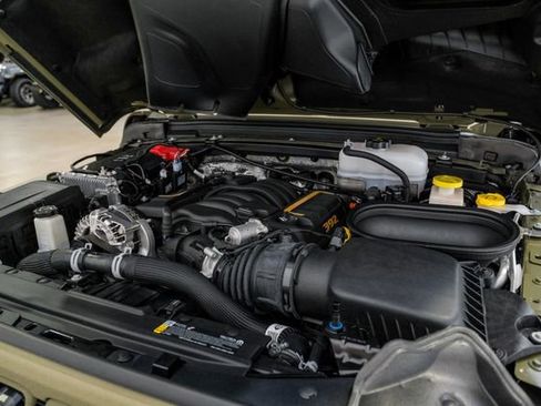 Used 2025 Jeep Wrangler Unlimited Rubicon 392 image 92