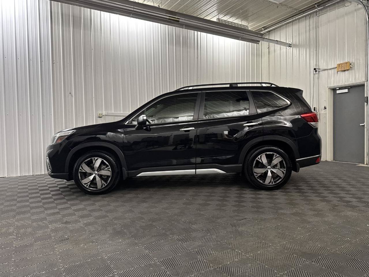 Used 2019 Subaru Forester Touring w/ Popular Package #3 AWD/4WD image 2