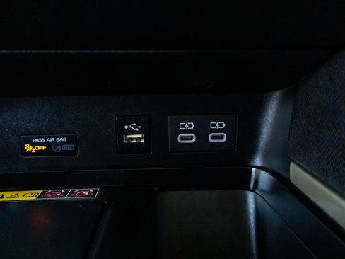 Used 2026 Toyota Camry LE FWD image 32
