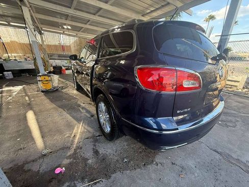Used 2017 Buick Enclave Convenience FWD image 5
