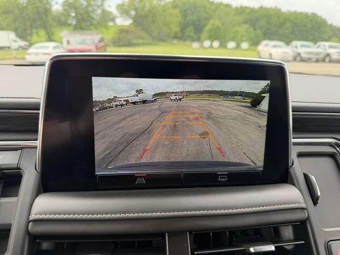Used 2022 GMC Yukon SLT AWD/4WD image 31