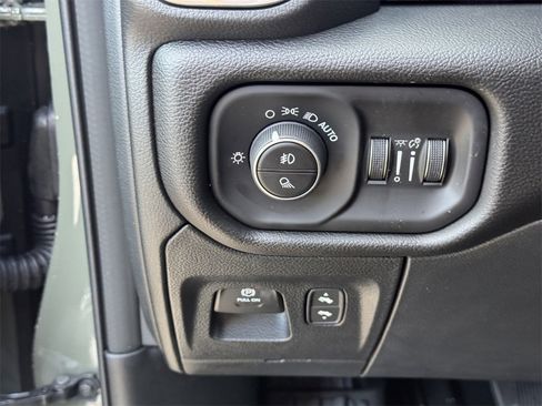 New 2026 RAM 1500 Laramie w/ Night Edition image 16