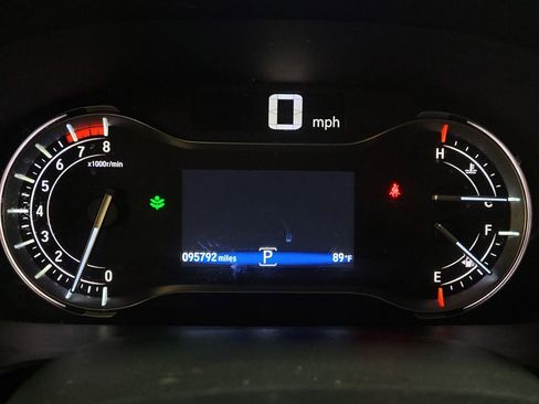 Used 2018 Honda Pilot Touring image 23