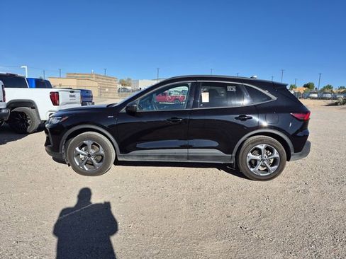 Used 2025 Ford Escape ST-Line image 10