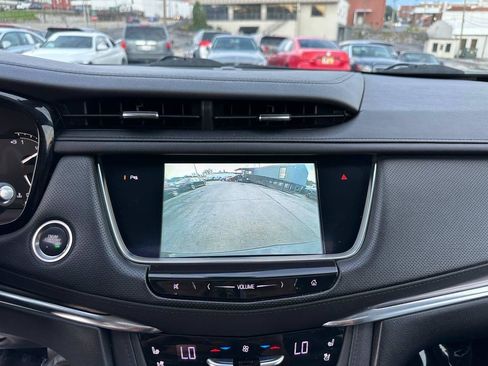 Used 2019 Cadillac XT5 Premium Luxury AWD/4WD image 44