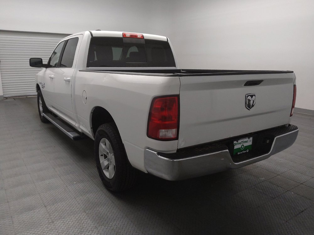 Used 2019 RAM 1500 Classic SLT AWD/4WD image 5