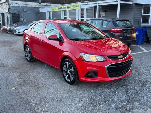 Used 2017 Chevrolet Sonic Premier image 2
