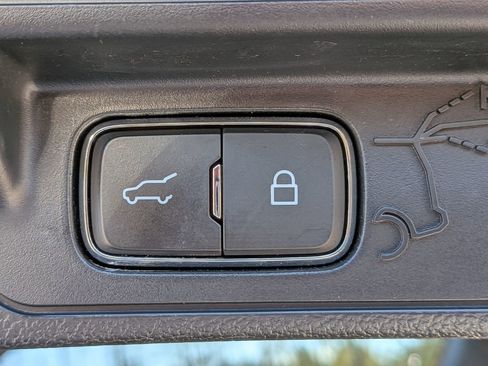 Certified 2023 Ford Explorer XLT w/ Equipment Group 202A image 15