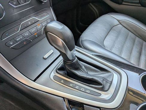 Used 2015 Ford Edge SEL w/ Equipment Group 201A FWD image 12