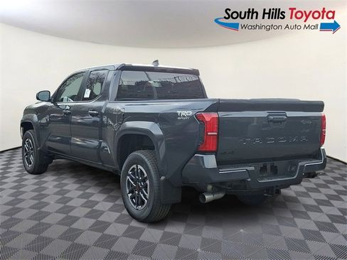 New 2025 Toyota Tacoma TRD Sport image 4