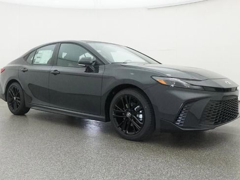 New 2026 Toyota Camry SE FWD image 29