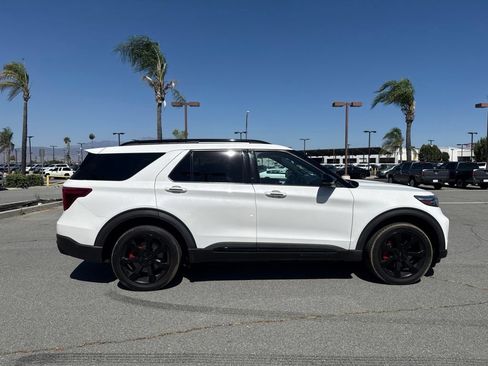 Used 2020 Ford Explorer ST w/ ST Street Pack AWD/4WD image 9