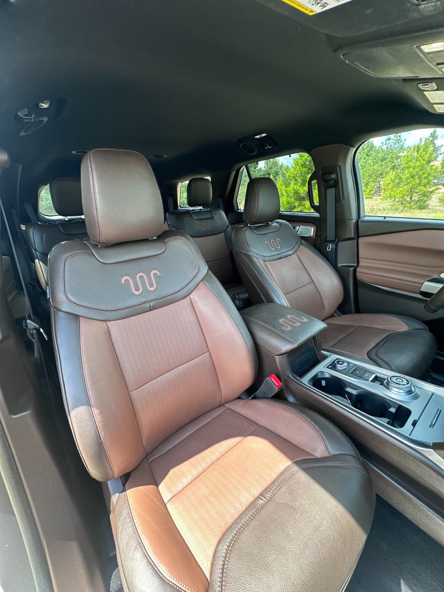 Used 2023 Ford Explorer King Ranch w/ Technology Package AWD/4WD image 24