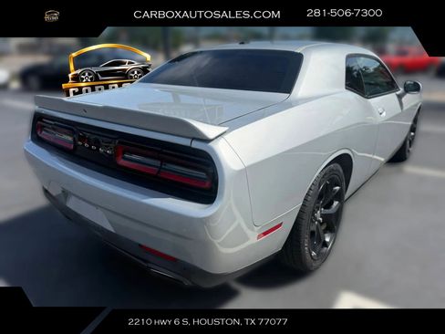 Used 2019 Dodge Challenger GT w/ Driver Convenience Group RWD image 5