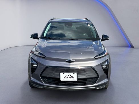 Used 2023 Chevrolet Bolt EUV LT image 12