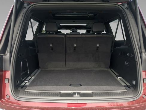 New 2025 Jeep Wagoneer L 4WD w/ Convenience Group I image 20