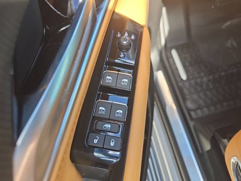 New 2026 Jeep Grand Wagoneer Summit AWD/4WD image 14