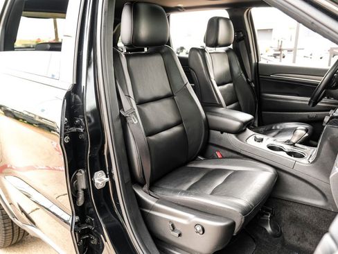 Used 2022 Jeep Grand Cherokee Limited w/ Tech Group image 43